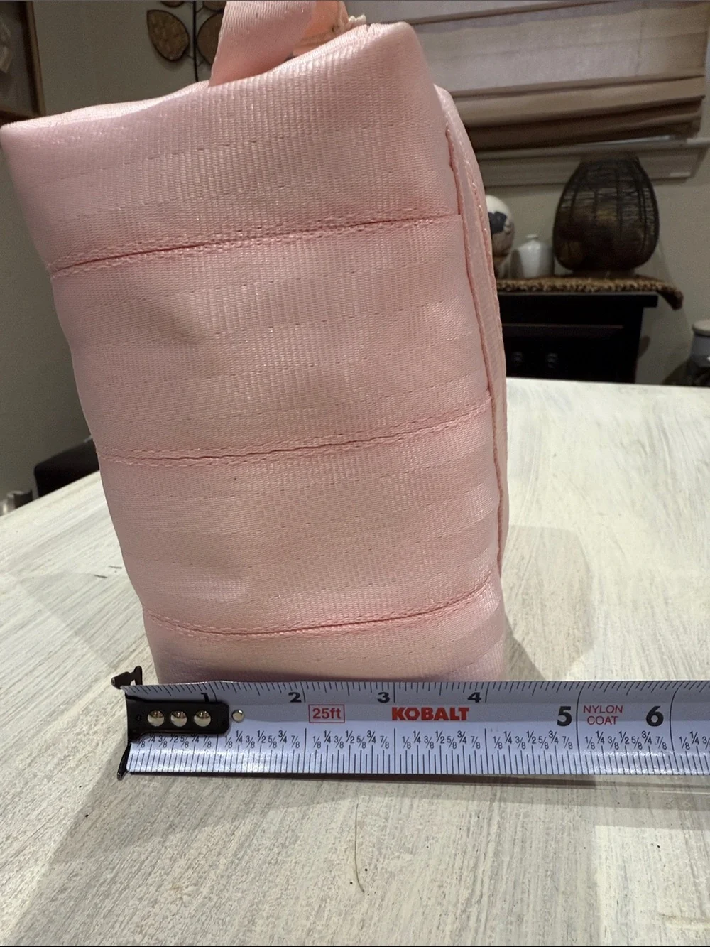 Harvey’s Seatbelt Elegant Pink Bow Cosmetic Bag